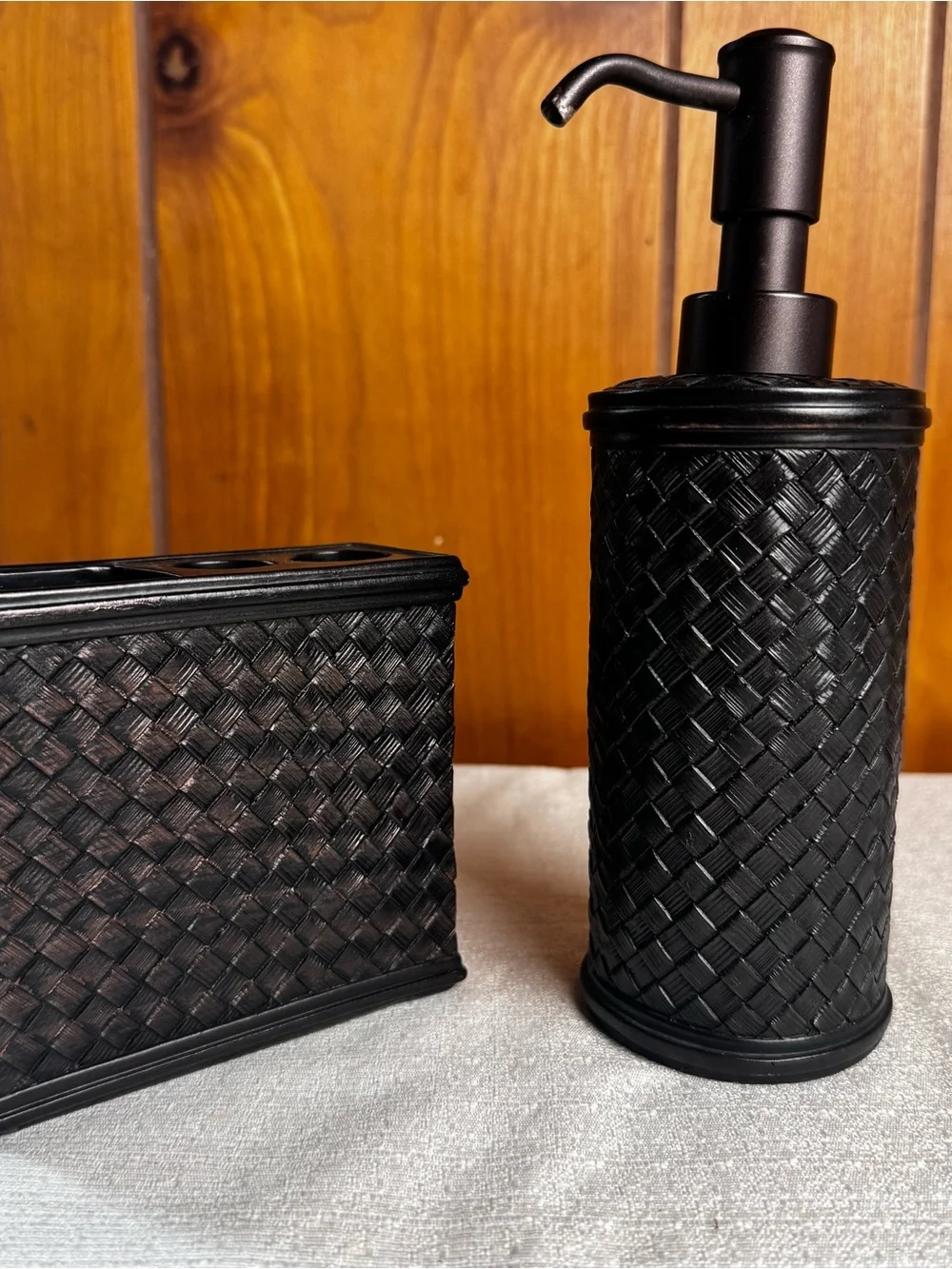 Black Woven Resin Bathroom Accessory Set - Pump Dispenser & Organizer